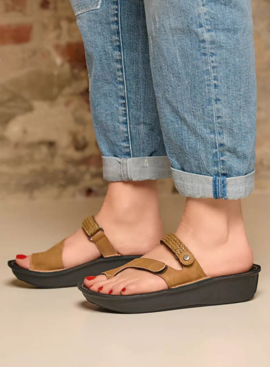 Wolky Chicama (Women's) - Tan