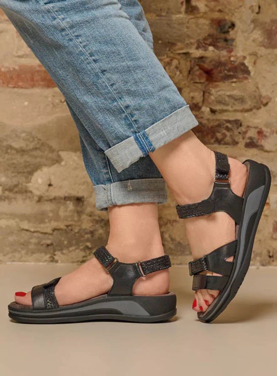 Wolky Acula (Women's) - Black