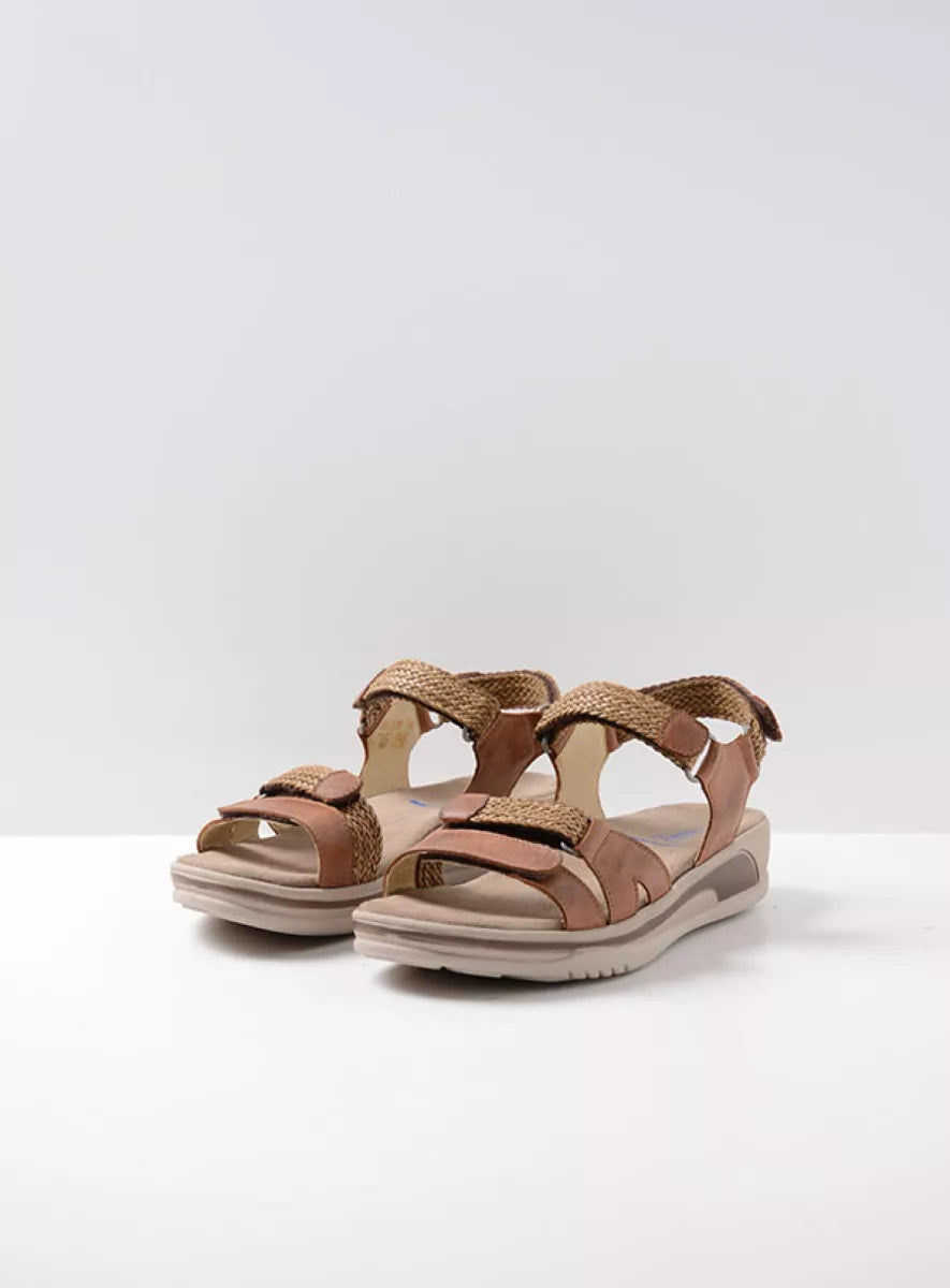 Wolky Acula (Women's) - Cognac