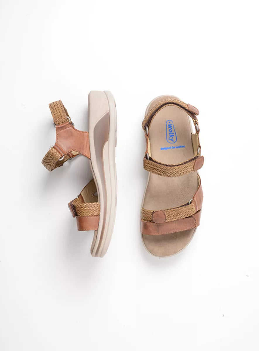 Wolky Acula (Women's) - Cognac